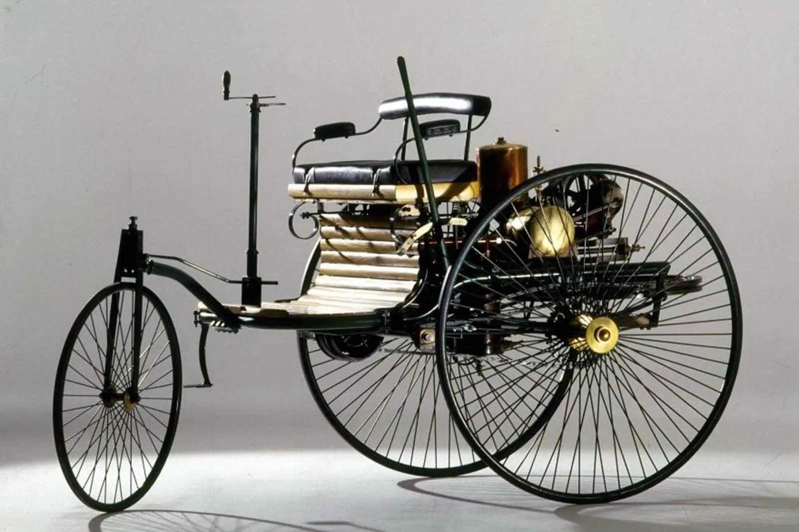 Benzov patentirani automobil iz 1886