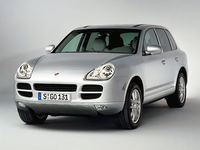 Prvi Porsche Cayenne, 2002