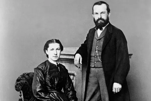 Gottlieb Daimler i njegova žena Emma Kurz, 1875