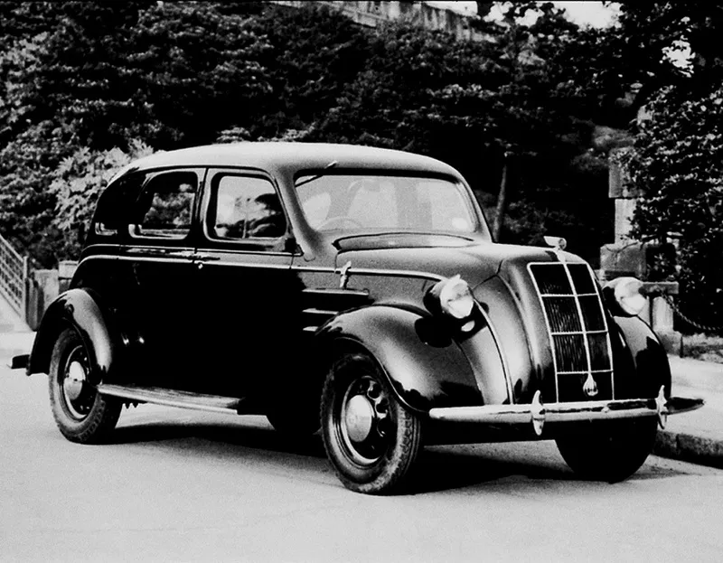 Prvi Toyotin osobni automobil model AA 1936