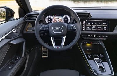 Instrument ploča Audija A3