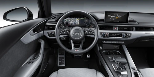 Instrument ploča Audija A4
